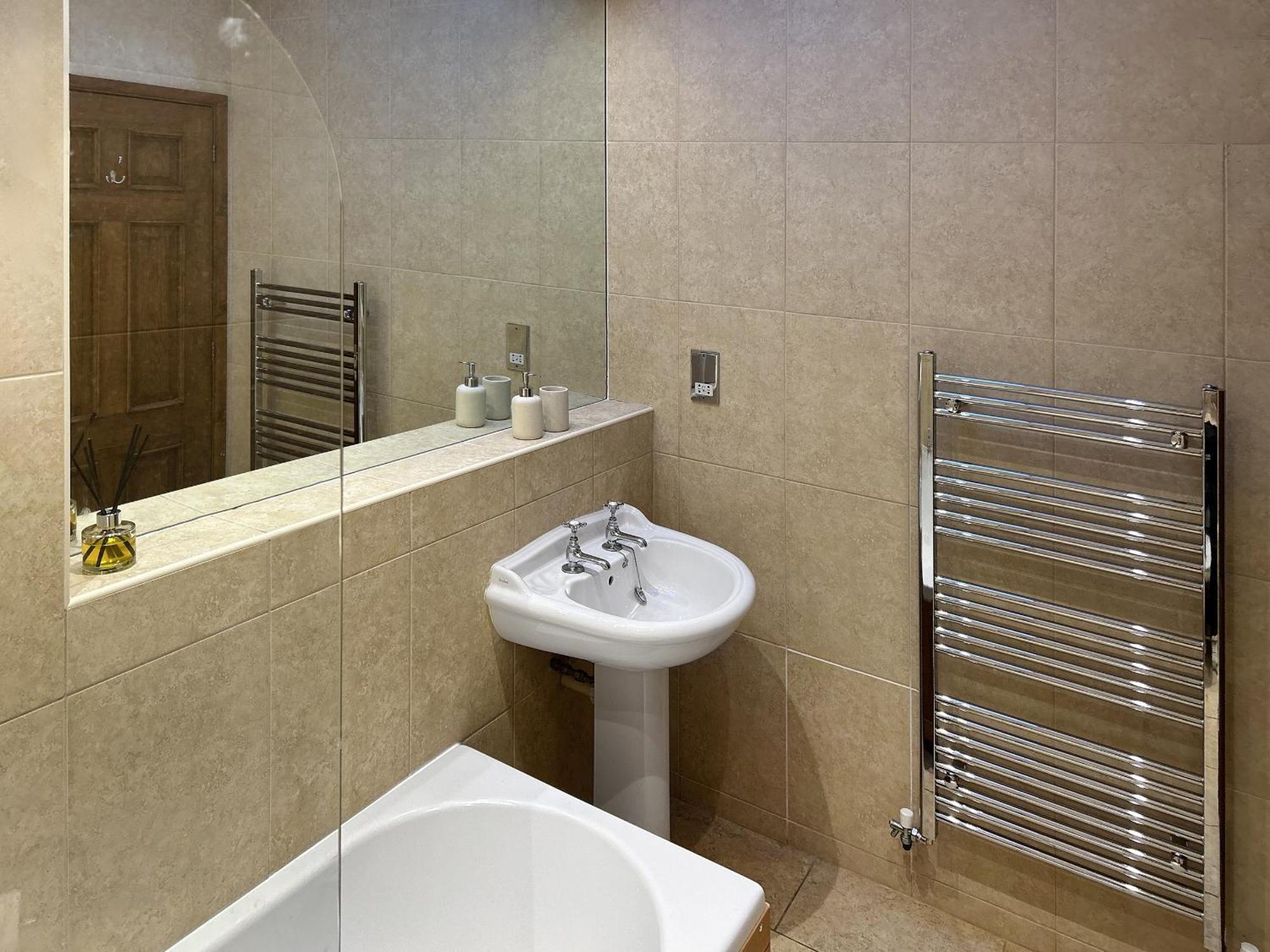 Oak Villa Фалмът Екстериор снимка